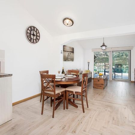 De Lux Apartments Sirena Kotor Luaran gambar