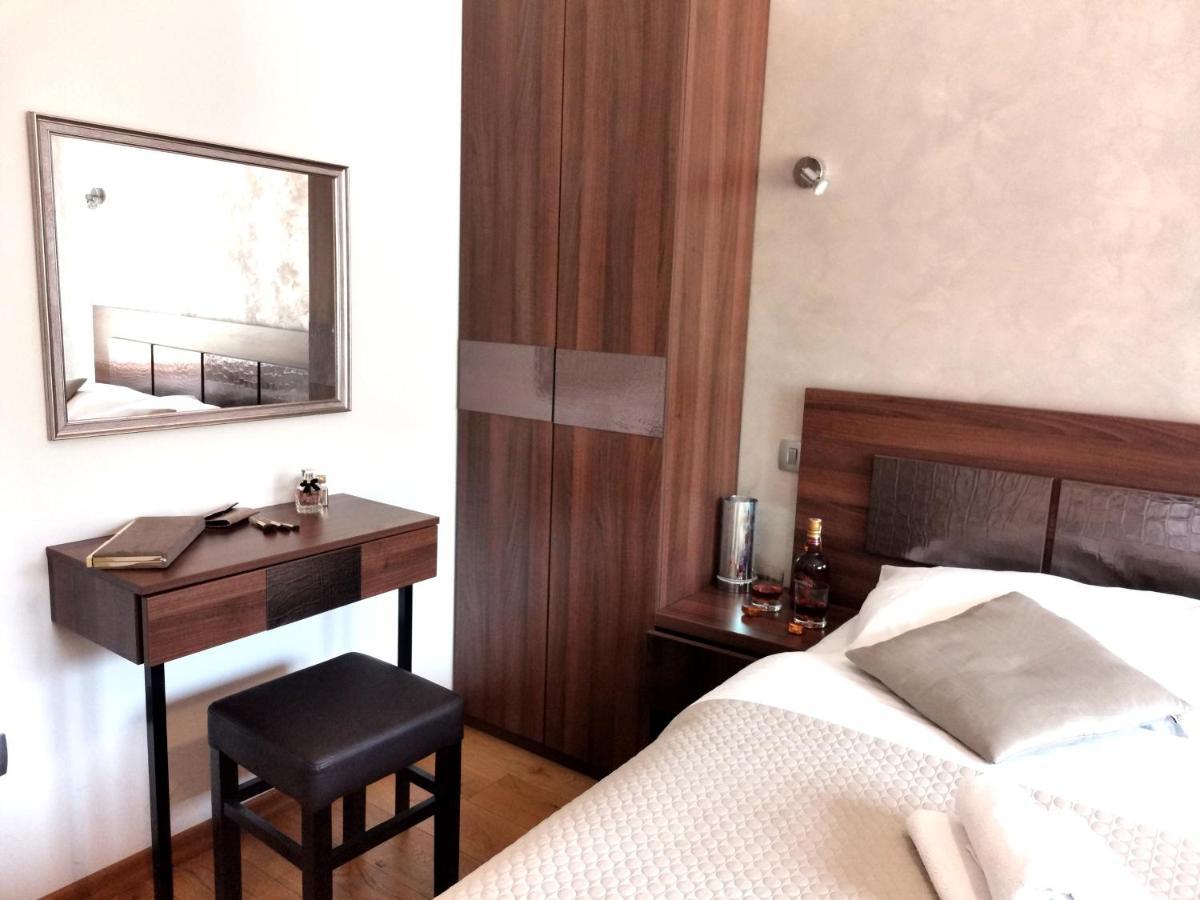 De Lux Apartments Sirena Kotor Luaran gambar