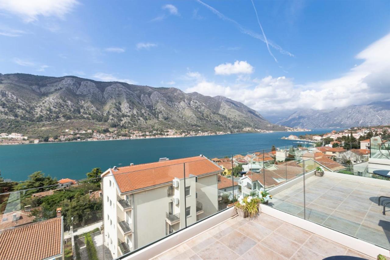 De Lux Apartments Sirena Kotor Luaran gambar