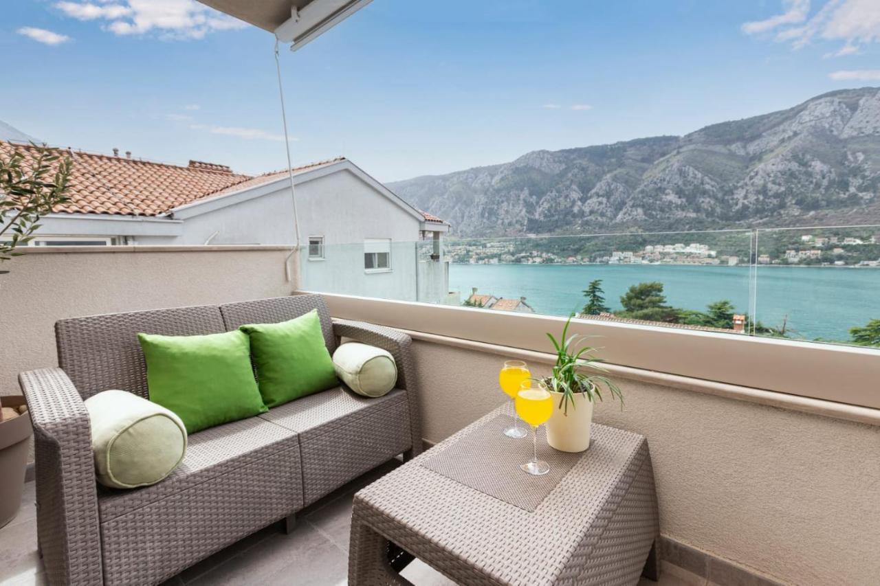 De Lux Apartments Sirena Kotor Luaran gambar