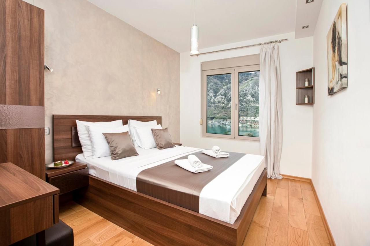 De Lux Apartments Sirena Kotor Luaran gambar