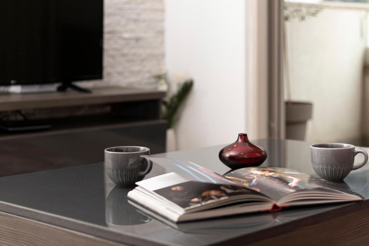 De Lux Apartments Sirena Kotor Luaran gambar
