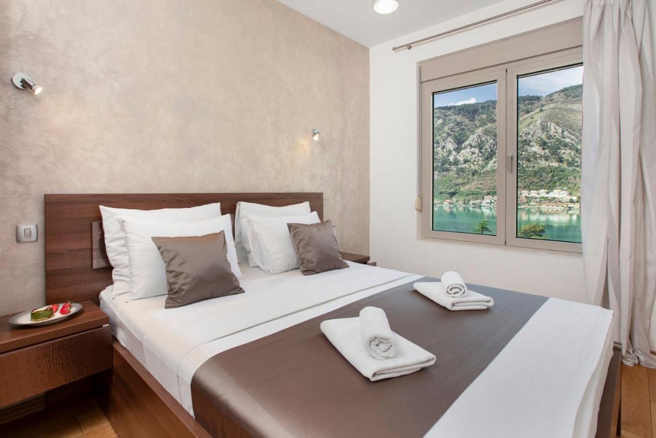 De Lux Apartments Sirena Kotor Luaran gambar