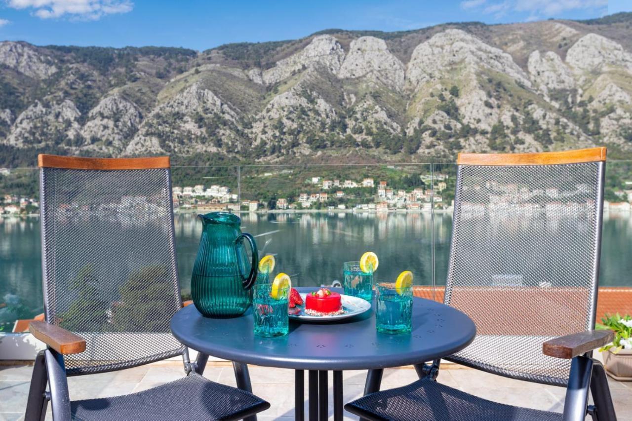 De Lux Apartments Sirena Kotor Luaran gambar