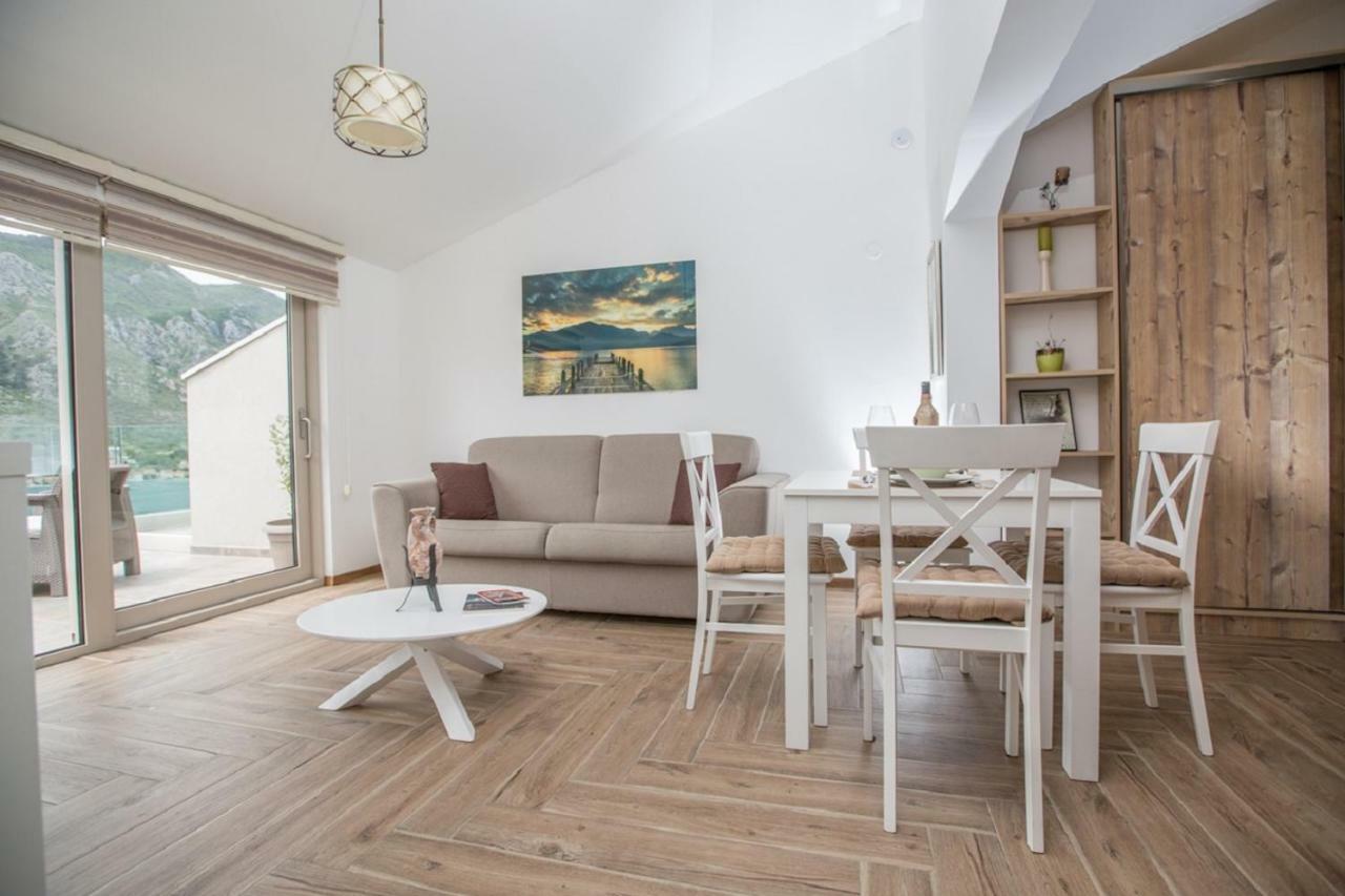 De Lux Apartments Sirena Kotor Luaran gambar